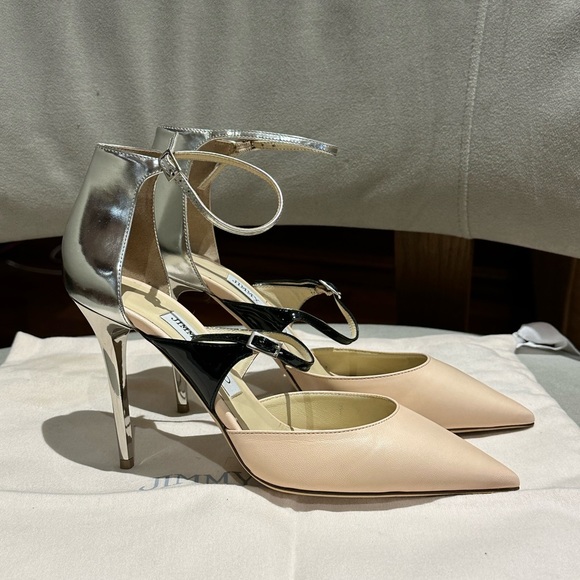 New Authentic Jimmy Choo Pink/Nude pointy Heel with silver back - Picture 5 of 8